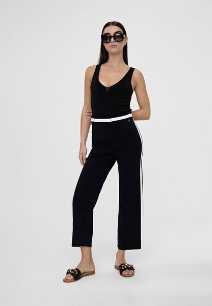 LS2414025-Black-White-Wide knit trousers