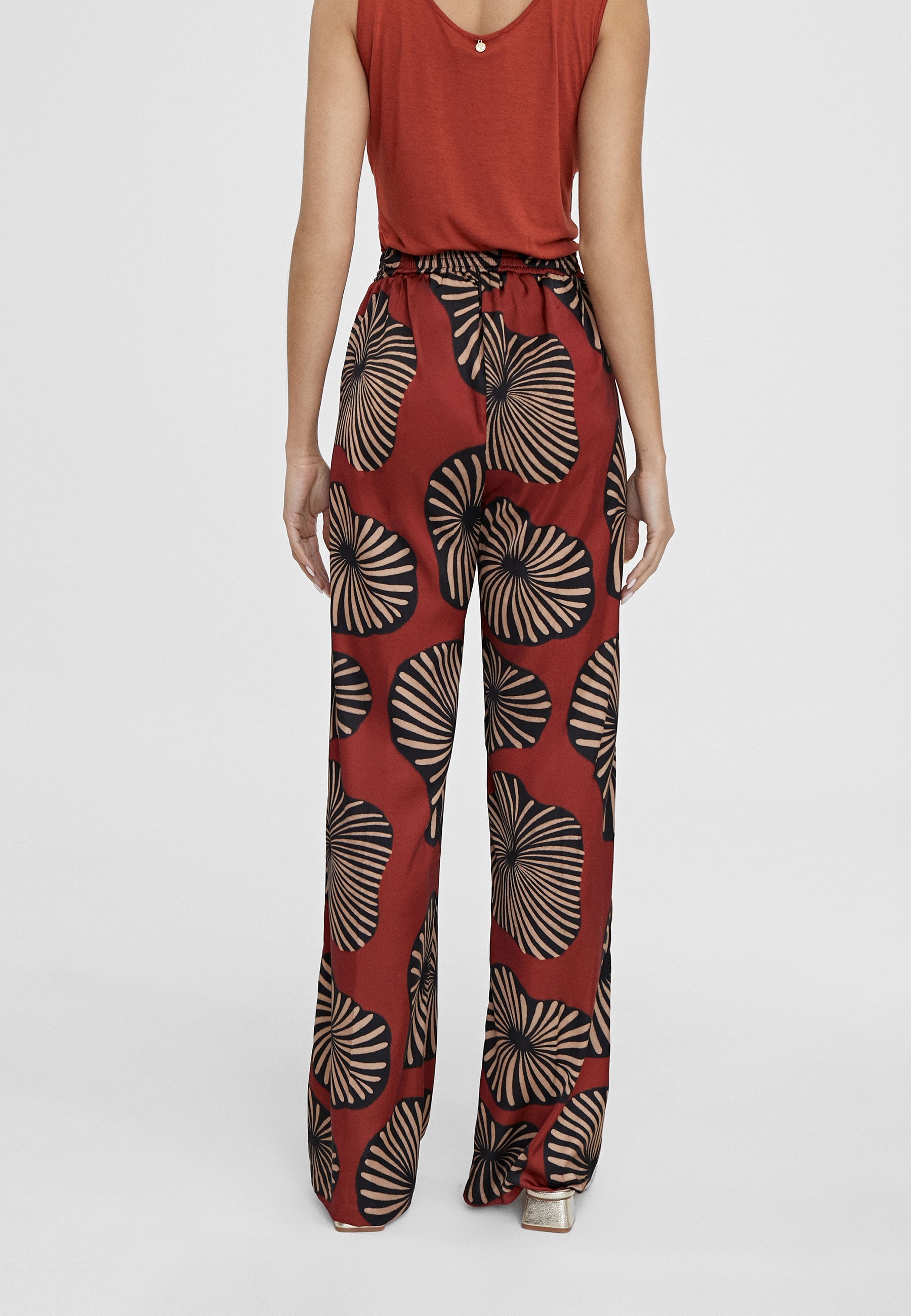 LS2414031-Red-Black-Straight printed trousers