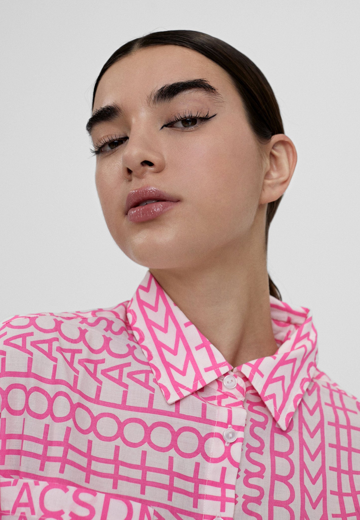 LS2415003-Fuchsia-Oversized logo print shirt 