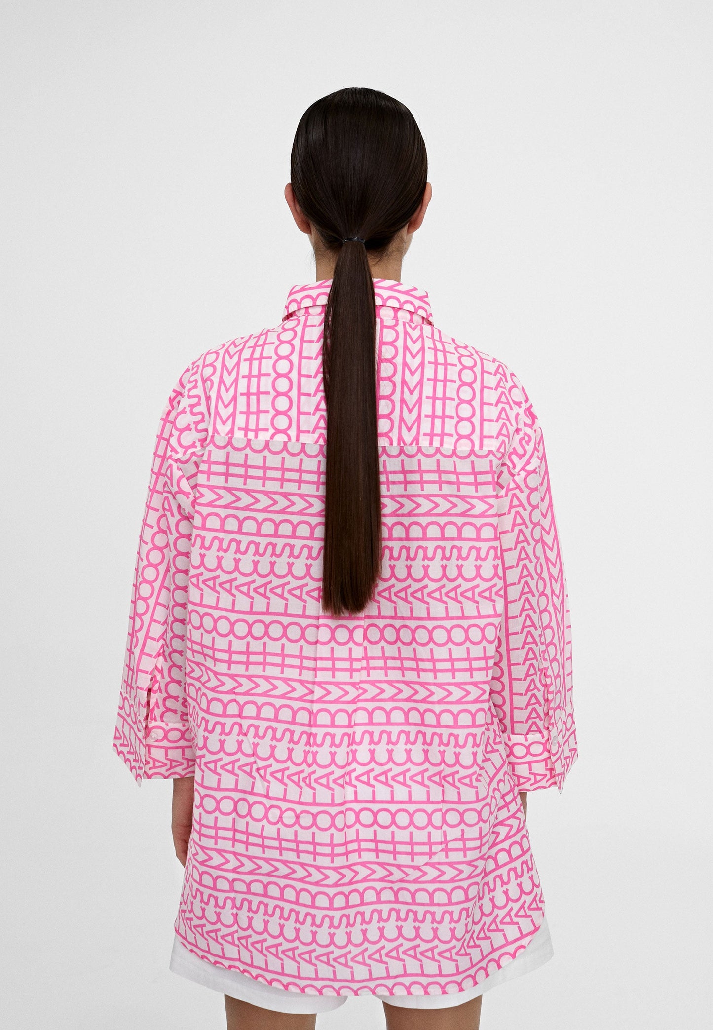 LS2415003-Fuchsia-Oversized logo print shirt 