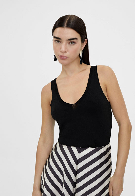 LS2415023-Black-Basic knit top