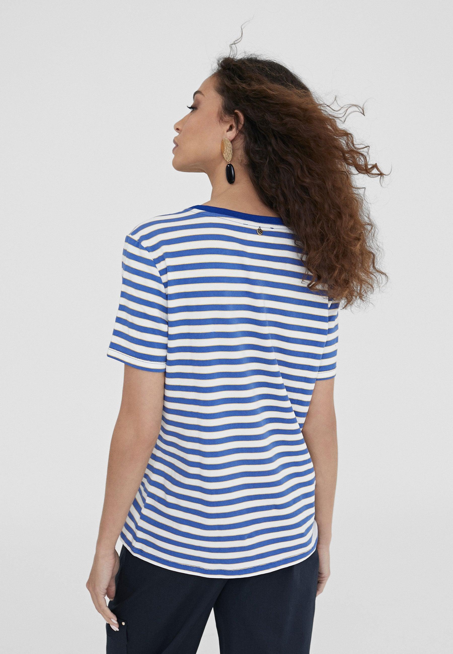 LS2415034-Blue-White-Striped T-shirt with LC positioning