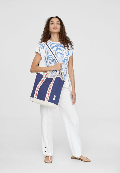 LS2415036-White-Black-T-shirt with tiger positioning