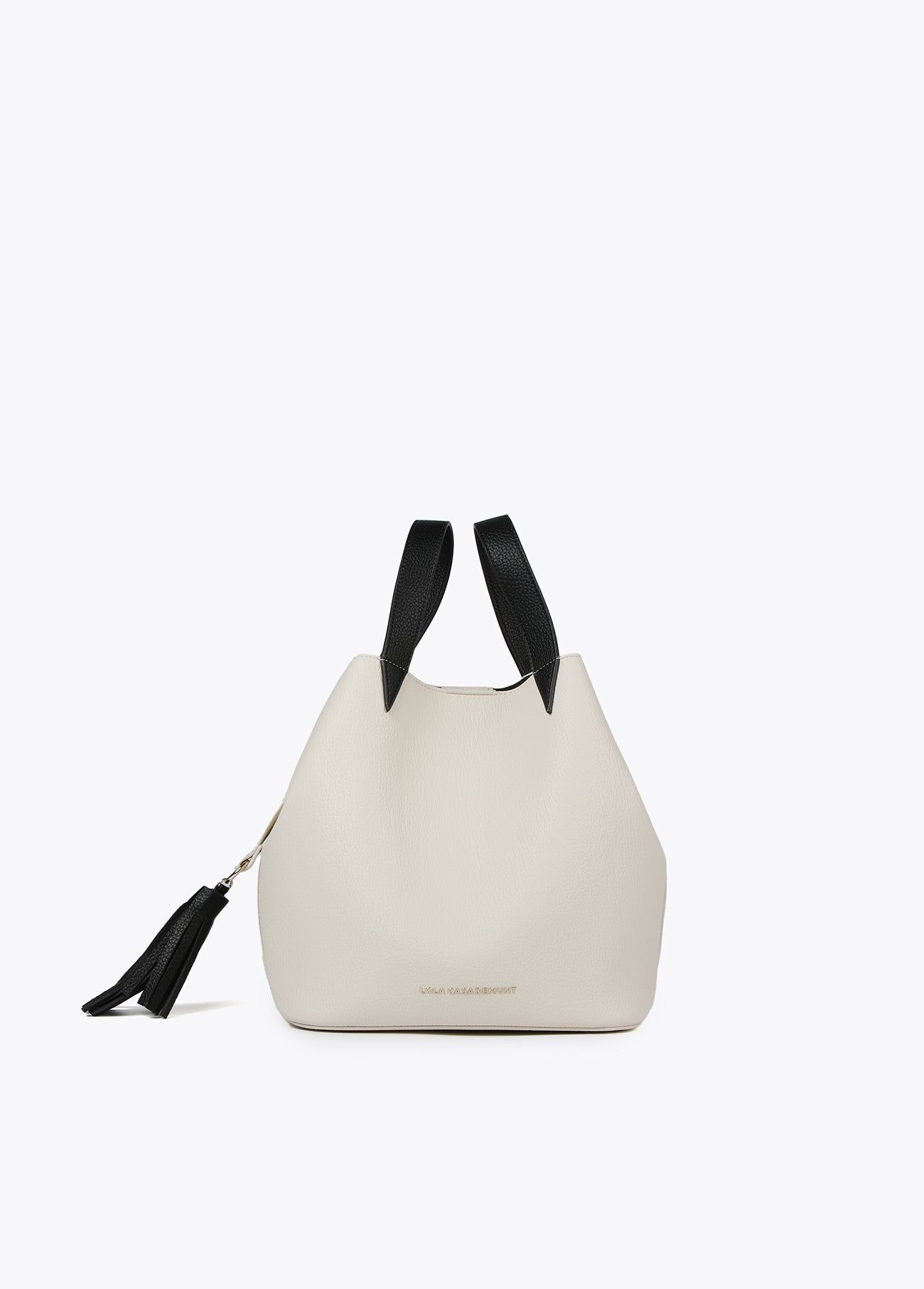 Two-tone bag with tassel