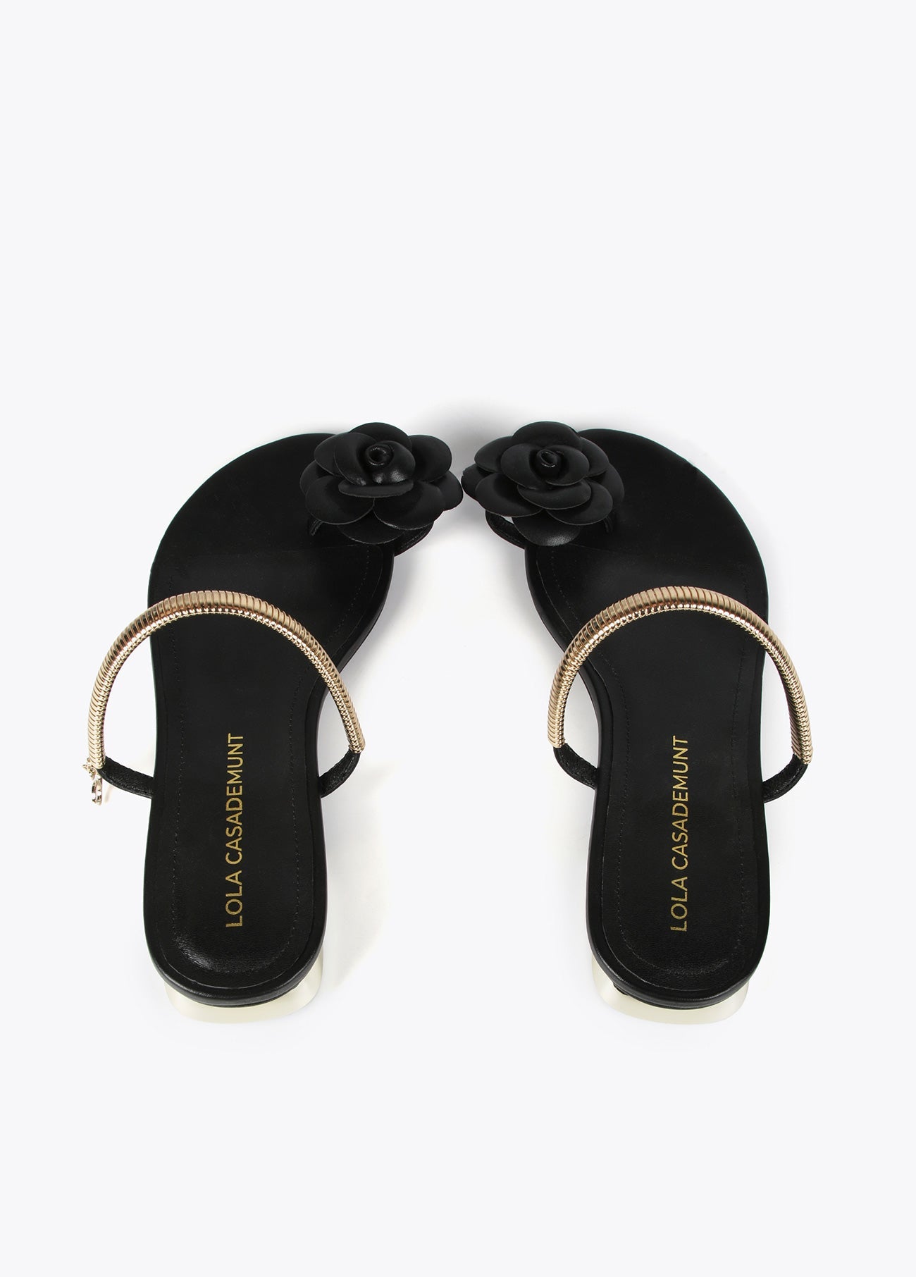 Sandals with flower detail and metal strap