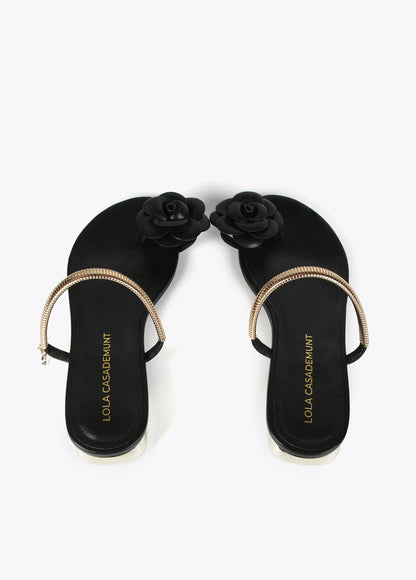 Sandals with flower detail and metal strap
