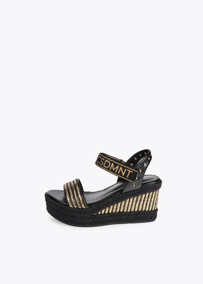 Wedges with metallic details