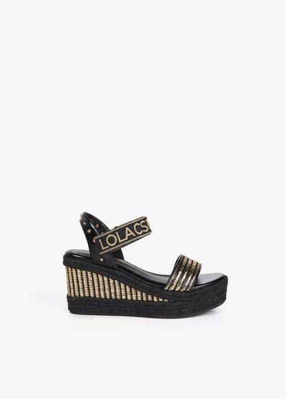 Wedges with metallic details