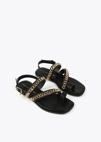 Flat sandals with chain details