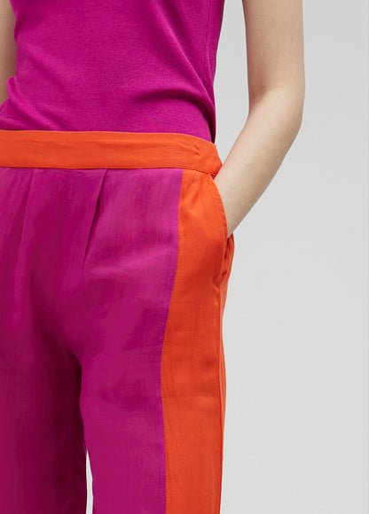 Flowing two-tone trousers