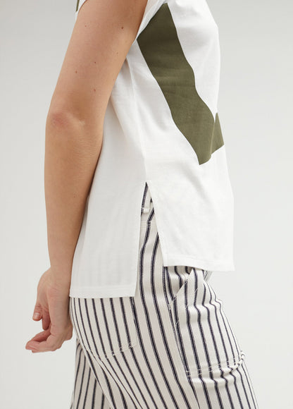 Short-sleeved LOVE T-shirt