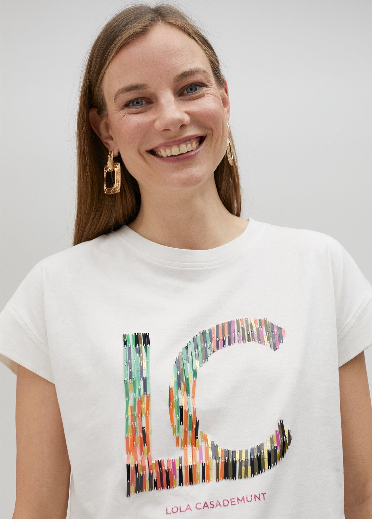 T-shirt with multi-striped logo