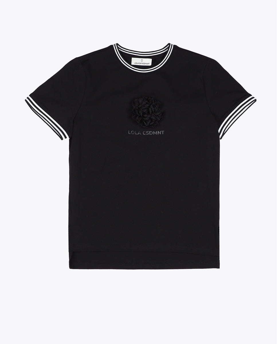 Short sleeve T-shirt with front flower detail