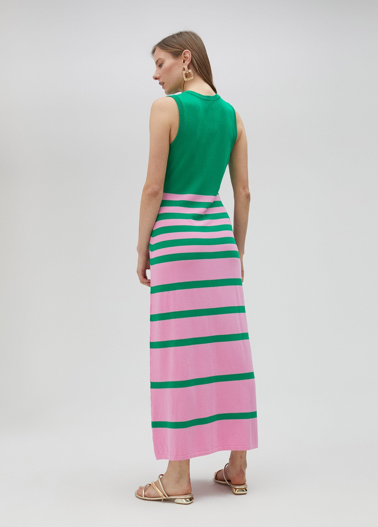 Long two-tone knit dress