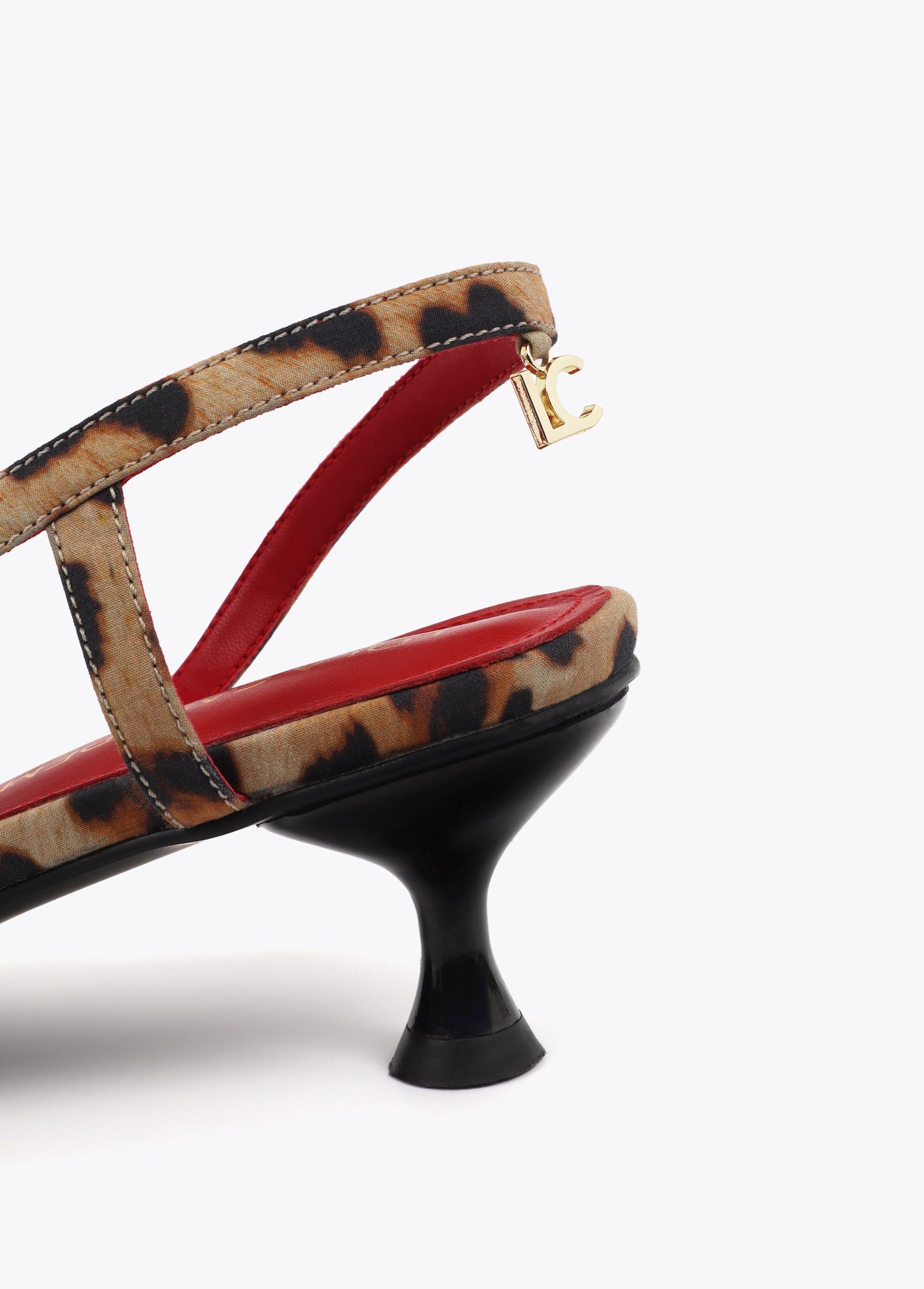 Leopard Print Heeled Shoe with Cutout