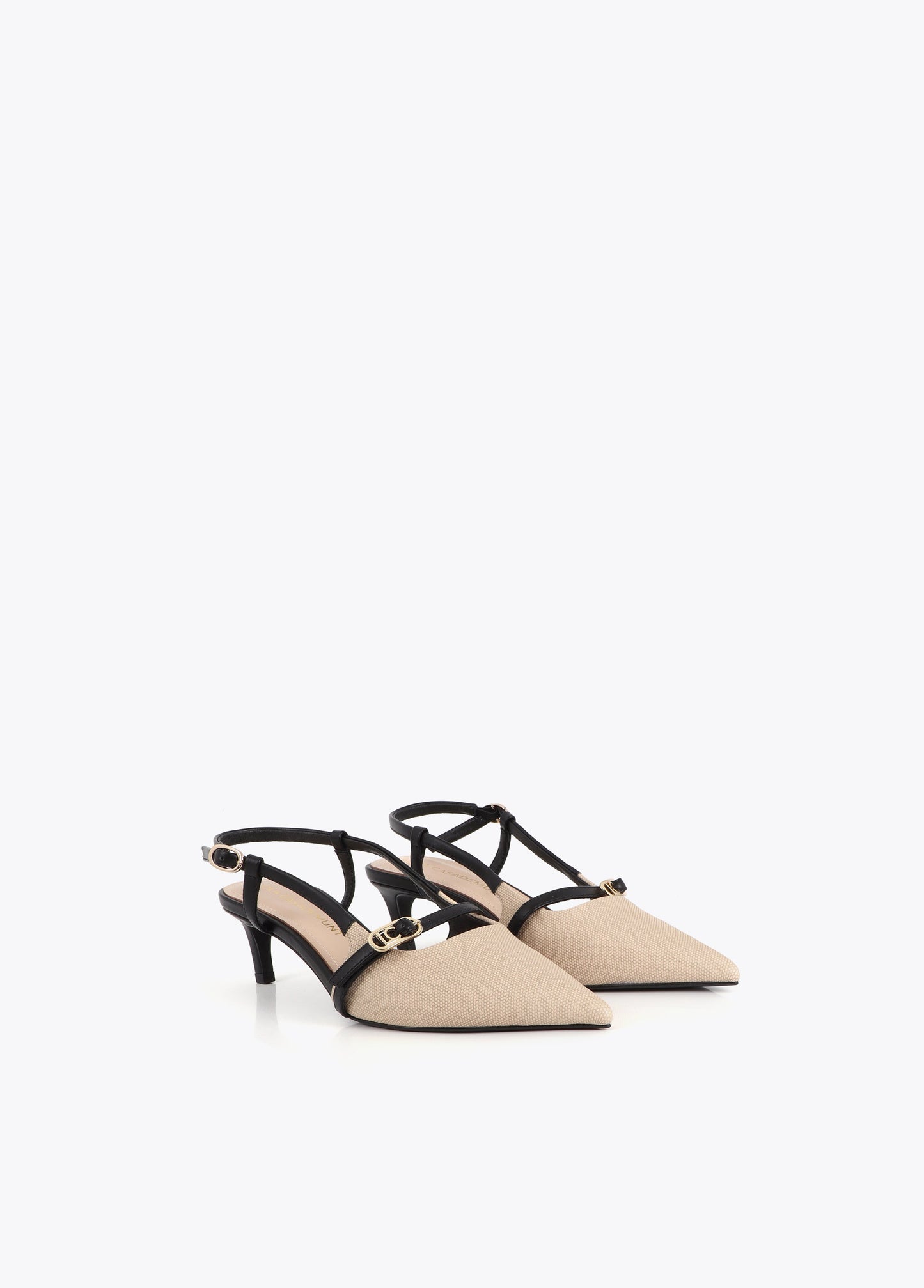 Bi-color Heeled Shoe with Customized Buckles