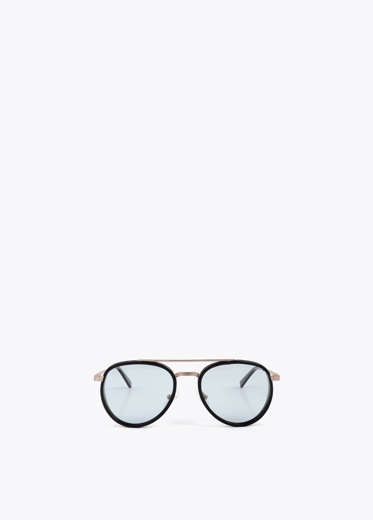 Aviator Sunglasses with Photochromic Lens