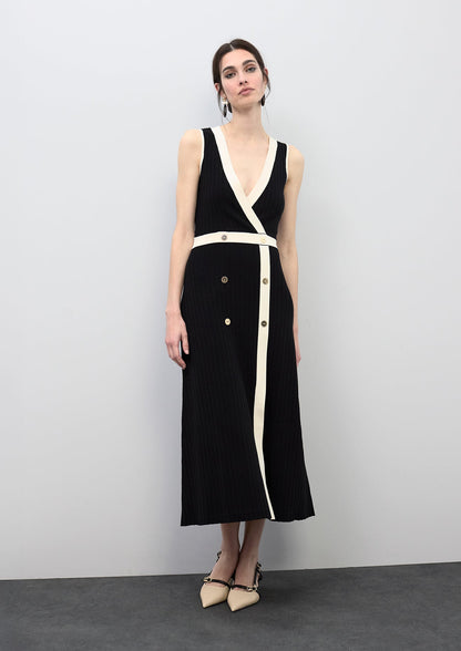 Contrast V-Neck Midi Dress