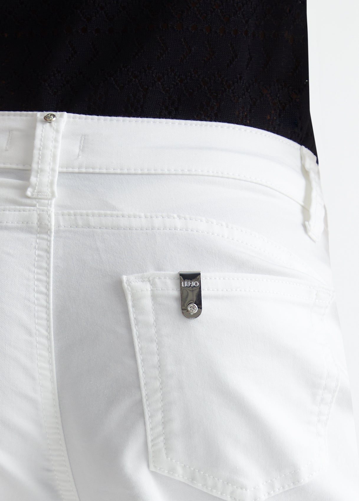 MA4276T71441111127-white