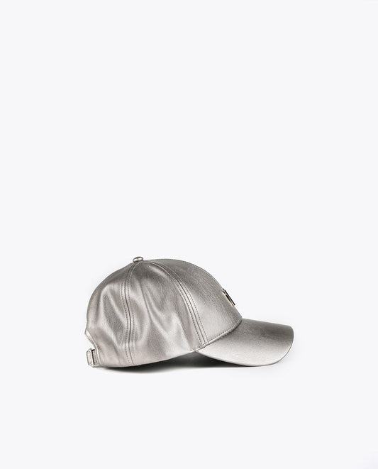 Metallic cap