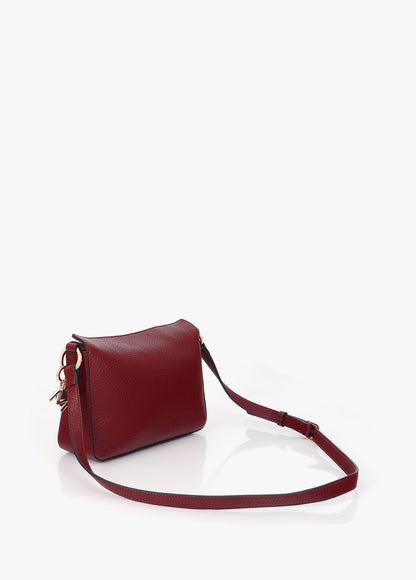 mf2604017-Multi-studded faux leather shoulder bag-Bordeaux