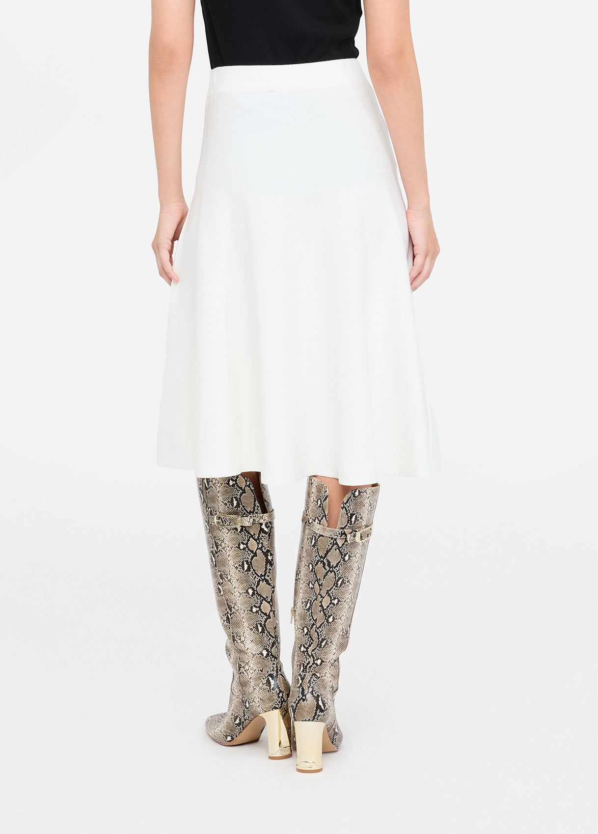MF5365MS99E10701XS-white wool