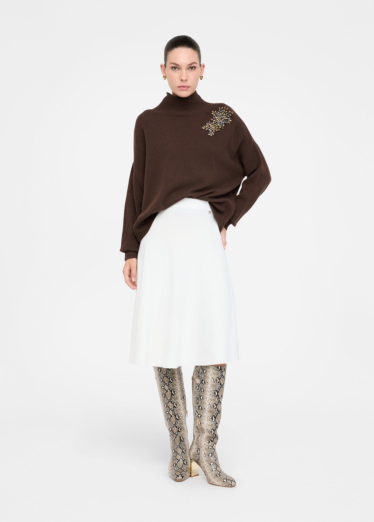 MF5365MS99E10701XS-white wool