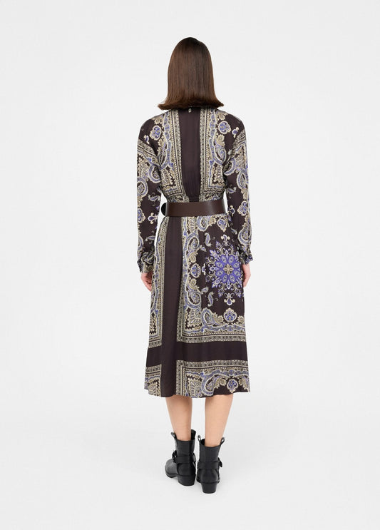 MF5394TS117P914138-Arabian print