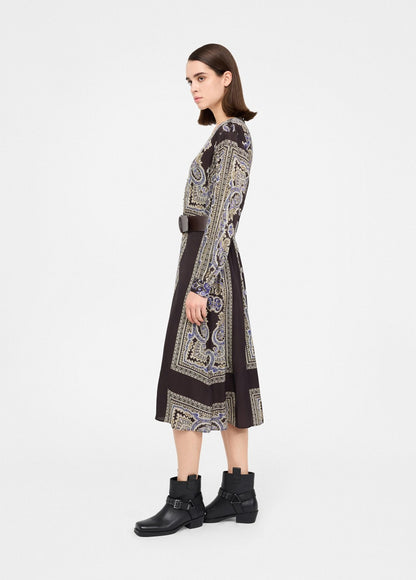 MF5394TS117P914138-Arabian print