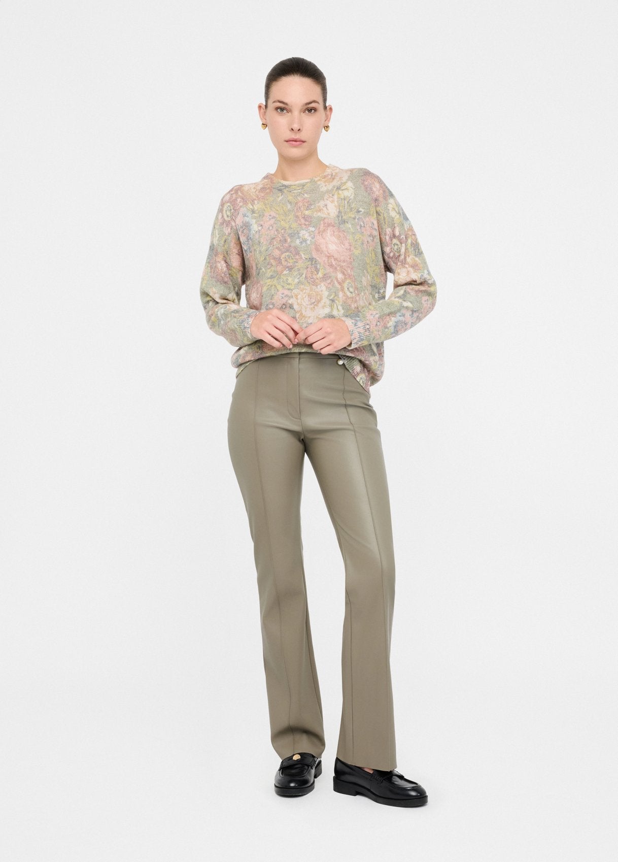 MF5485MA17RP9016XS-floral