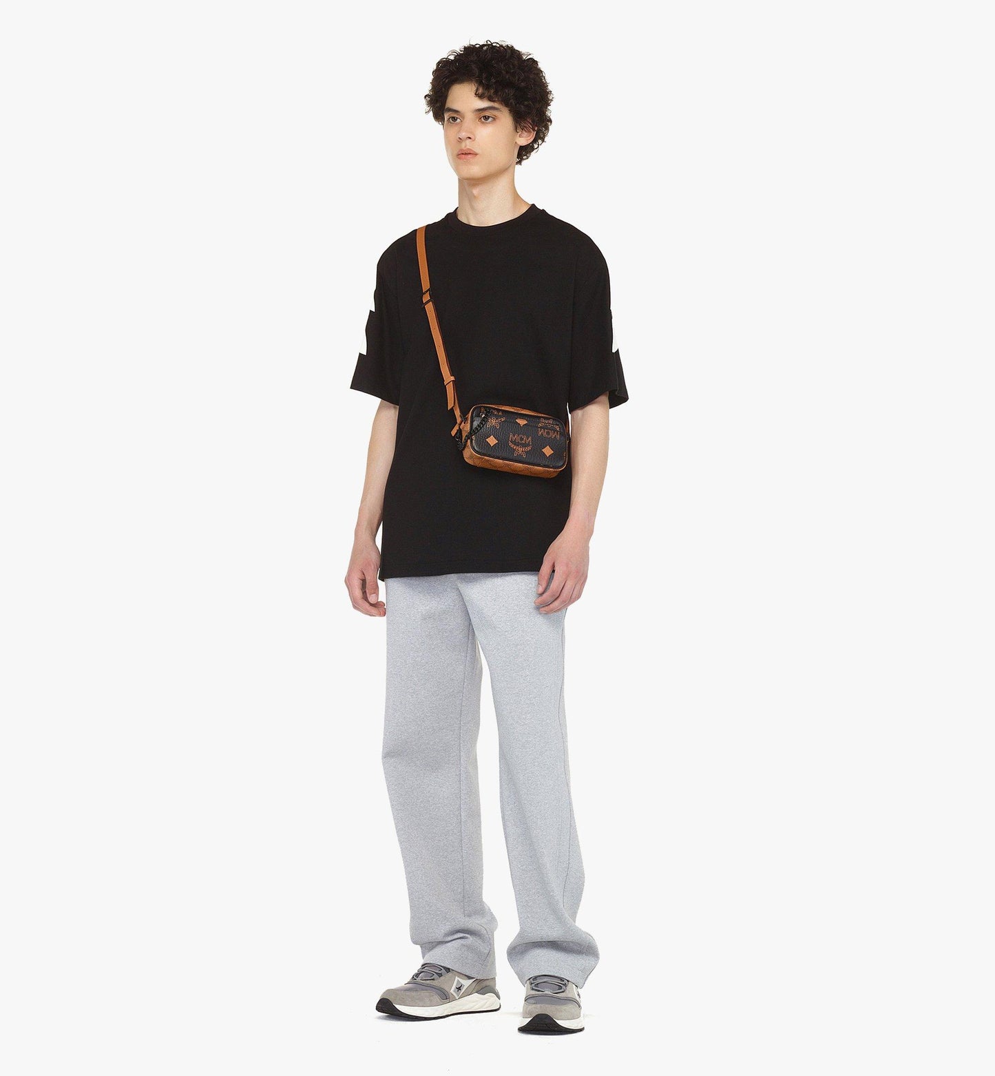 MMREATA02BK001-Aren Crossbody w/ Pouch in Monogram Mix|BLACK