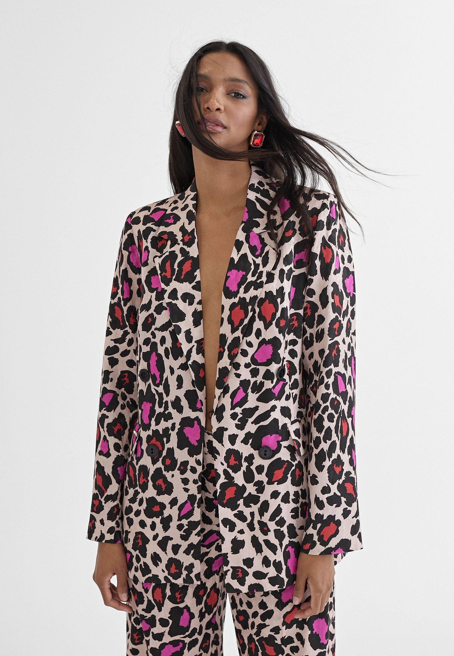 MS2402006-Pink-Black-Animal print blazer