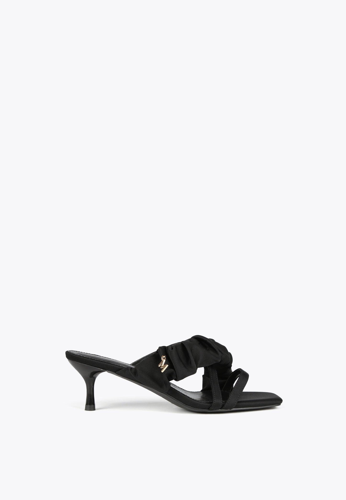 MS2405009-Black-Heeled sandals with gathering