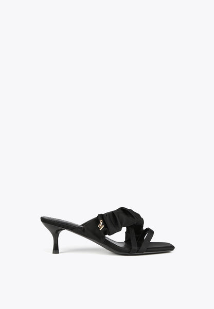 MS2405009-Black-Heeled sandals with gathering