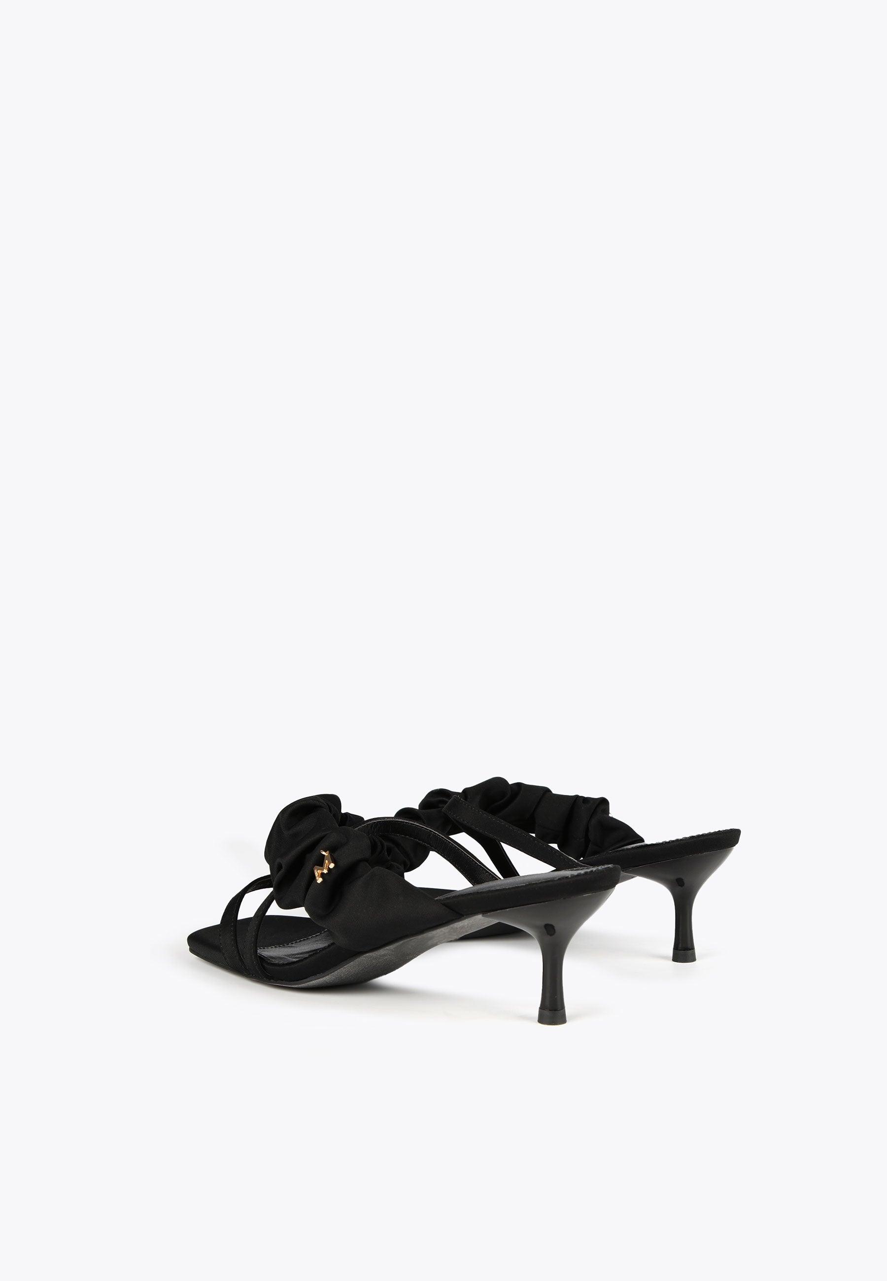 MS2405009-Black-Heeled sandals with gathering