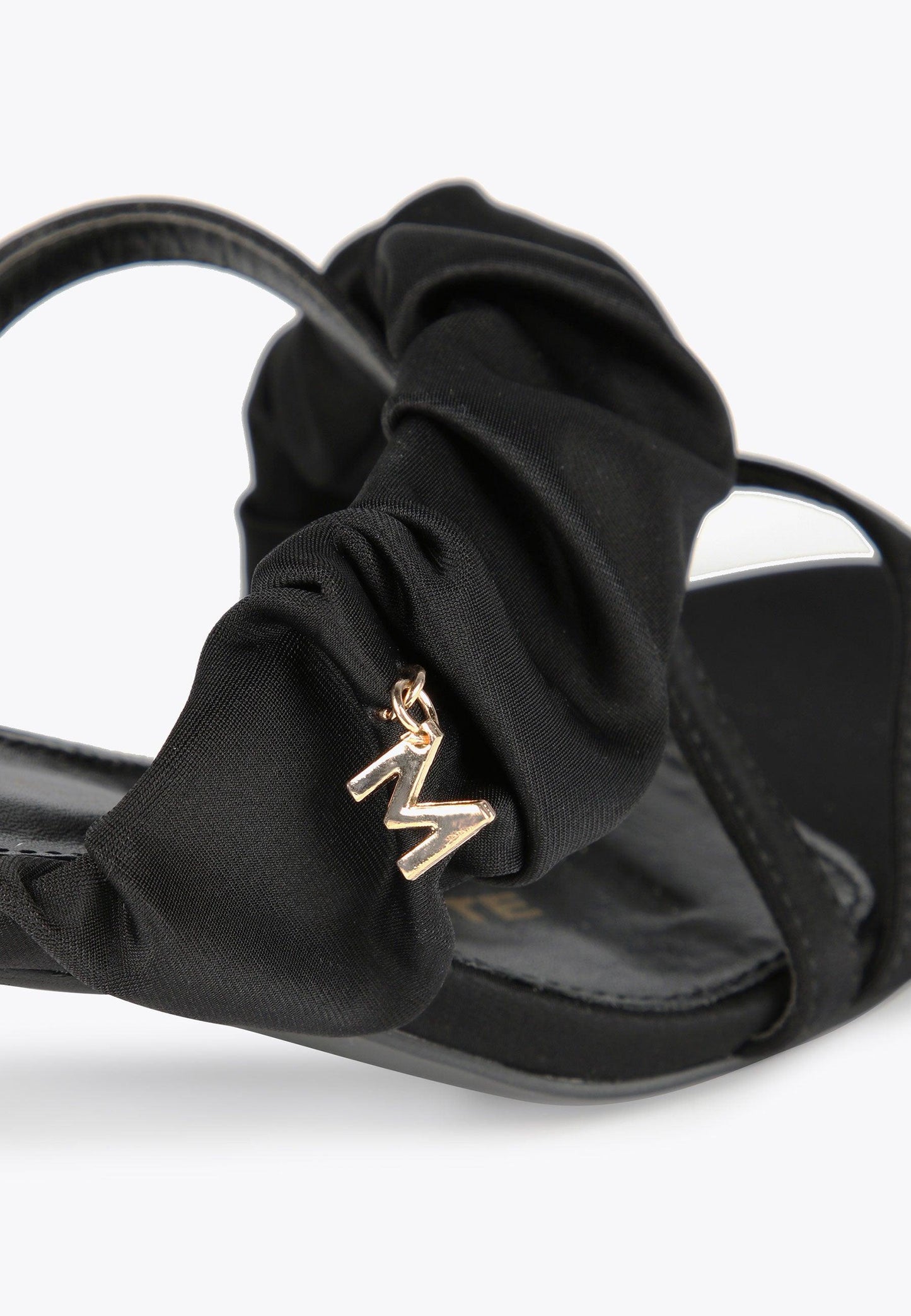 MS2405009-Black-Heeled sandals with gathering