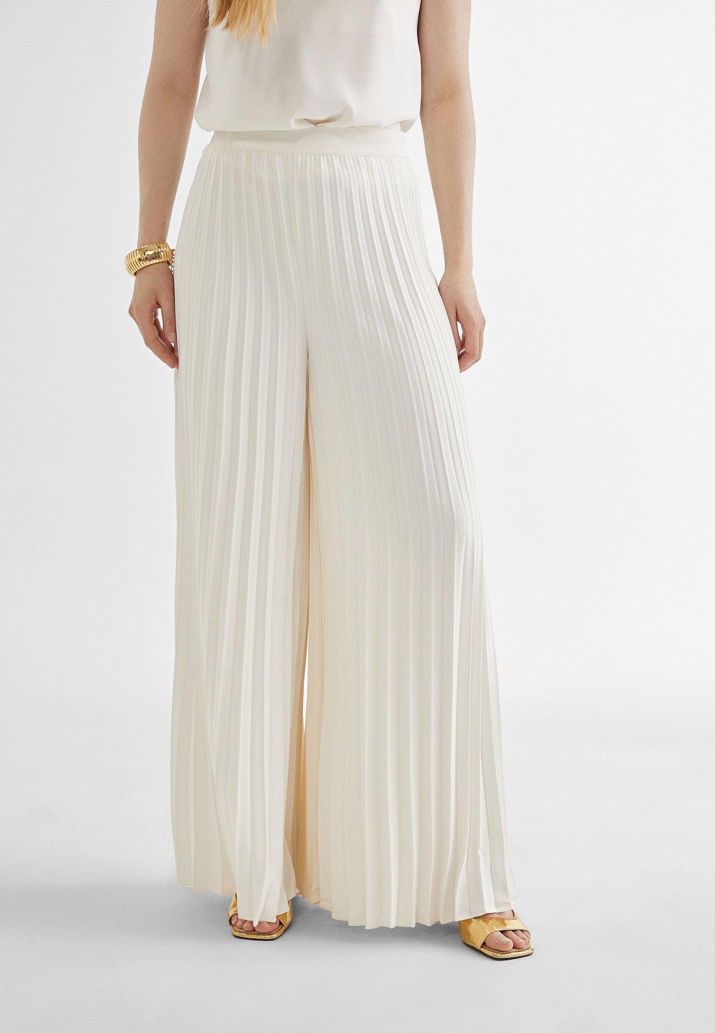 MS2414008-Ecru-Wide pleated trousers