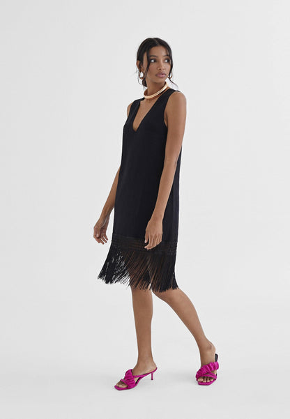 MS2415013-Black-Long fringed top