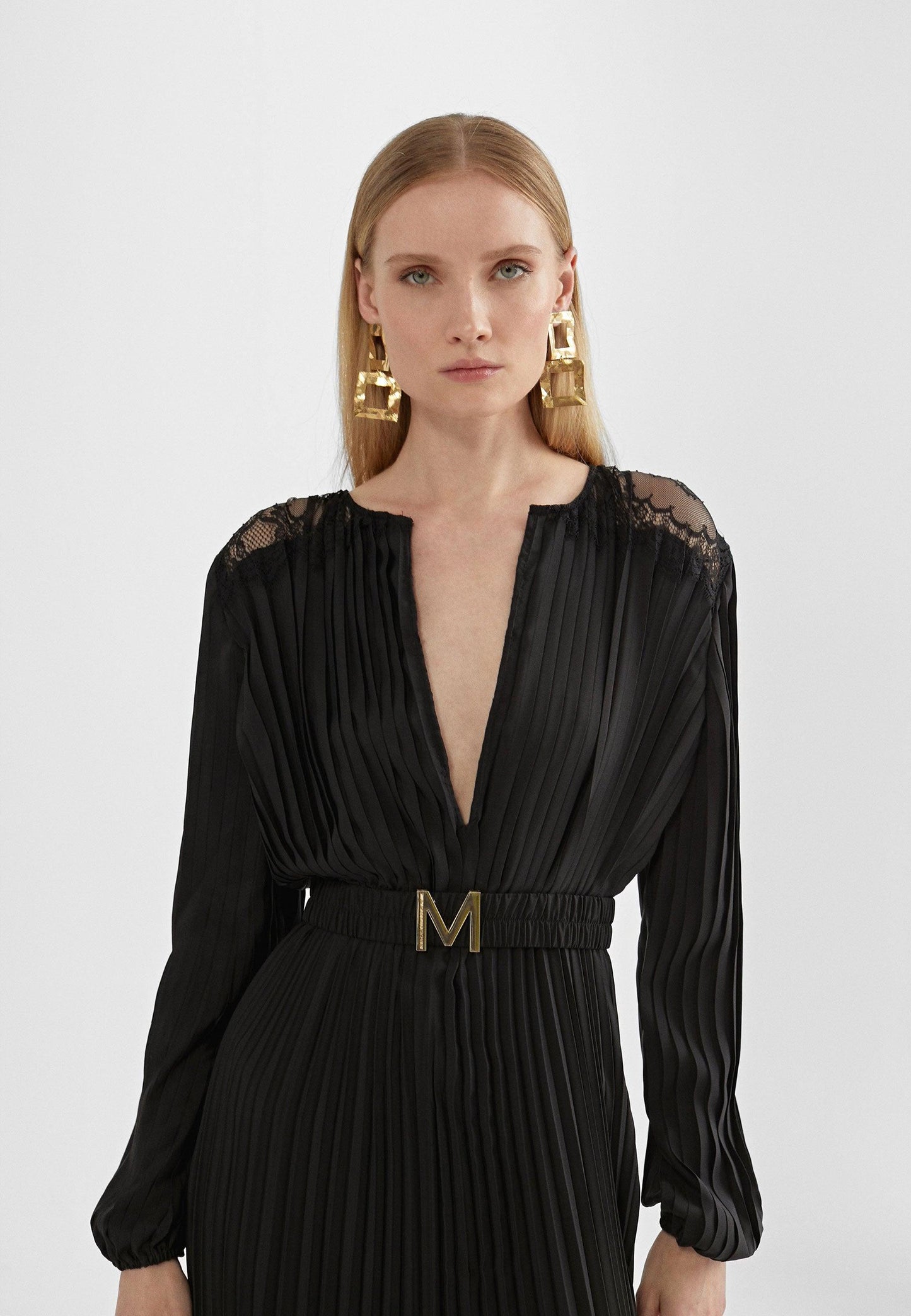 MS2416006-Black-Long pleated dress