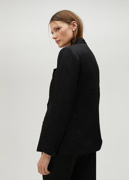 Flowing jacquard blazer