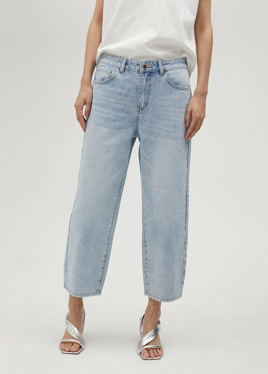 Jeans with rhinestones