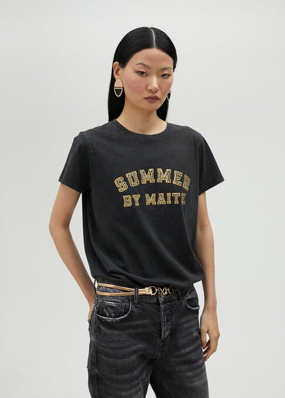 Summer T-shirt with rhinestones
