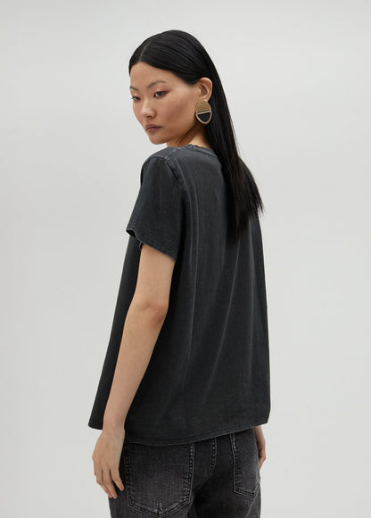 Summer T-shirt with rhinestones