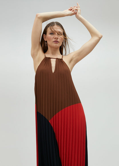 Three-tone pleated dress