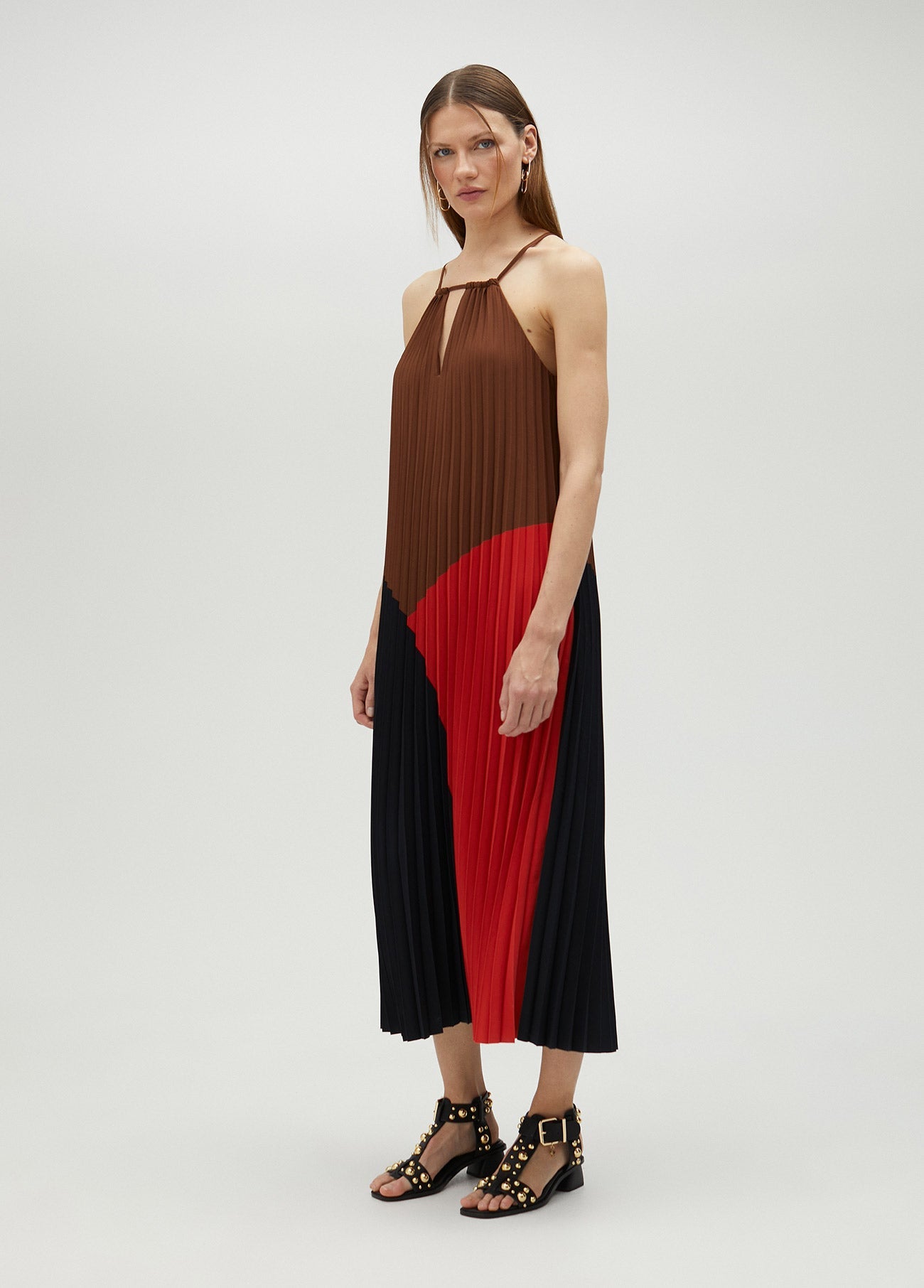 Three-tone pleated dress