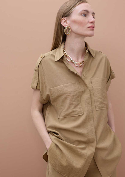 Sleeveless Pocket Shirt