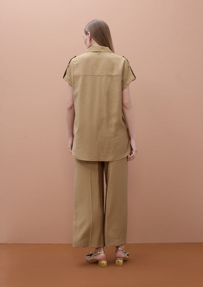 Sleeveless Pocket Shirt