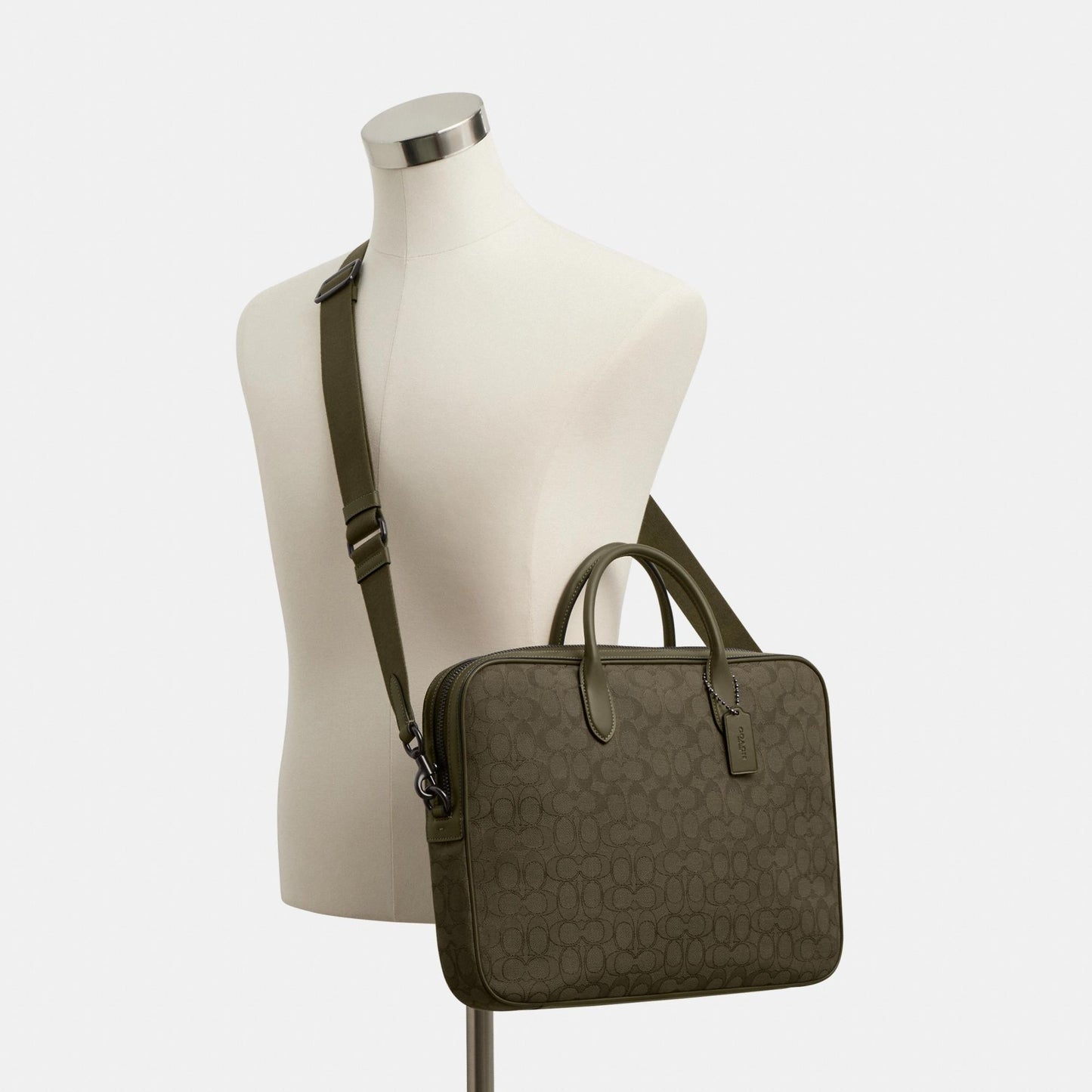 CAK97-THEO WORK BAG IN SIGNATURE JACQUARD-Olive Drab