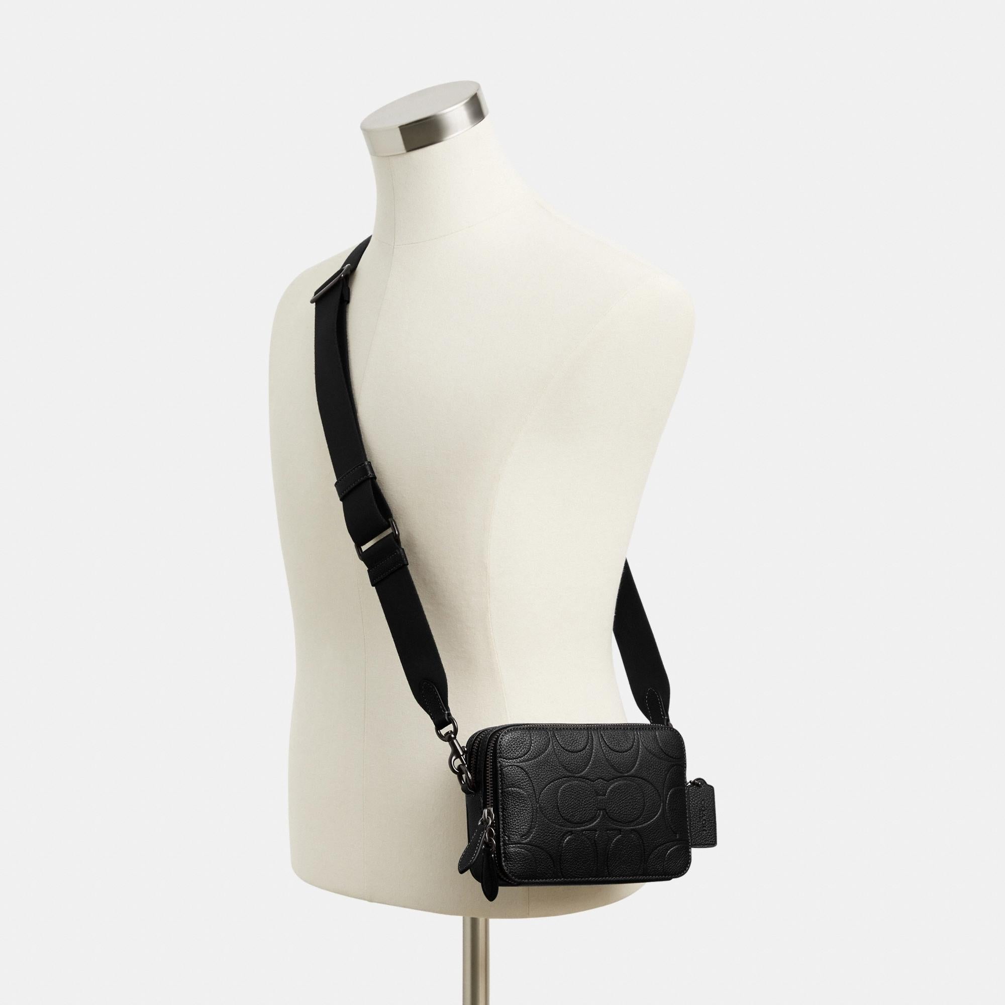 CBG19-Charter Crossbody Bag 19 In Maxi Signature Leather-Black