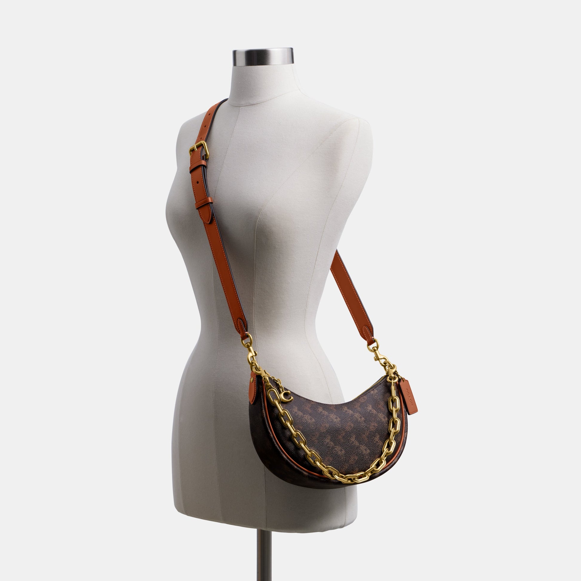 CM584-Mira Shoulder Bag With Horse And Carriage Print-B4/Truffle Burnished Amber